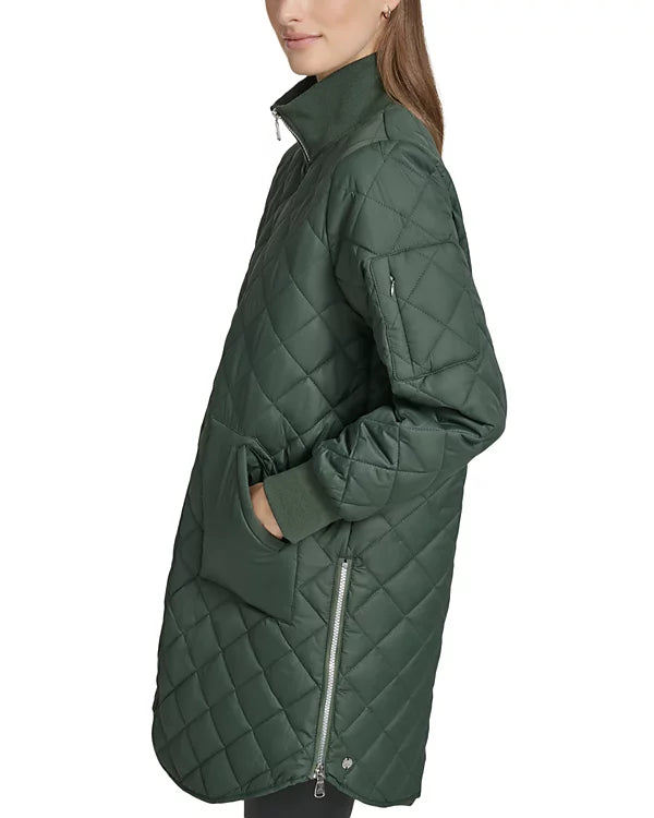 Women's casual quilted jacket with zip closure in USA