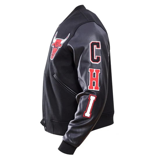 NBA classic wool Chicago Bulls varsity jacket for men in USA