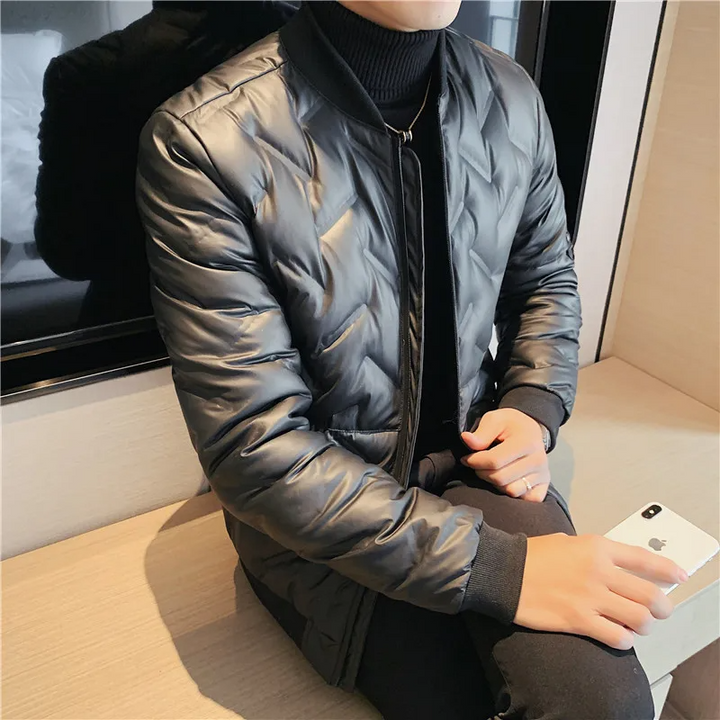 Black winter puffer jacket for men in France style