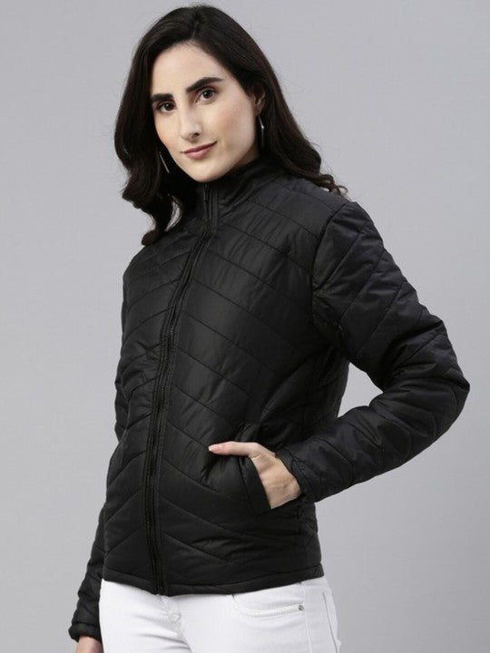Quilted black windcheater jacket for women with lightweight insulation in USA