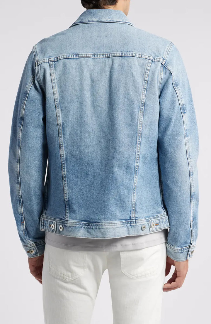 Stylish Dart jean jacket with distressed detailing in USA