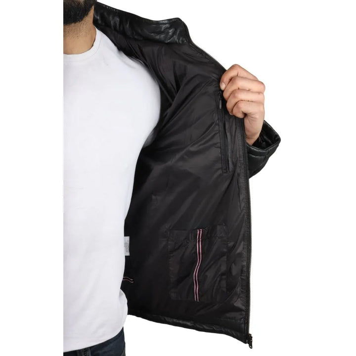 Versatile men's hooded leather jacket for casual wear