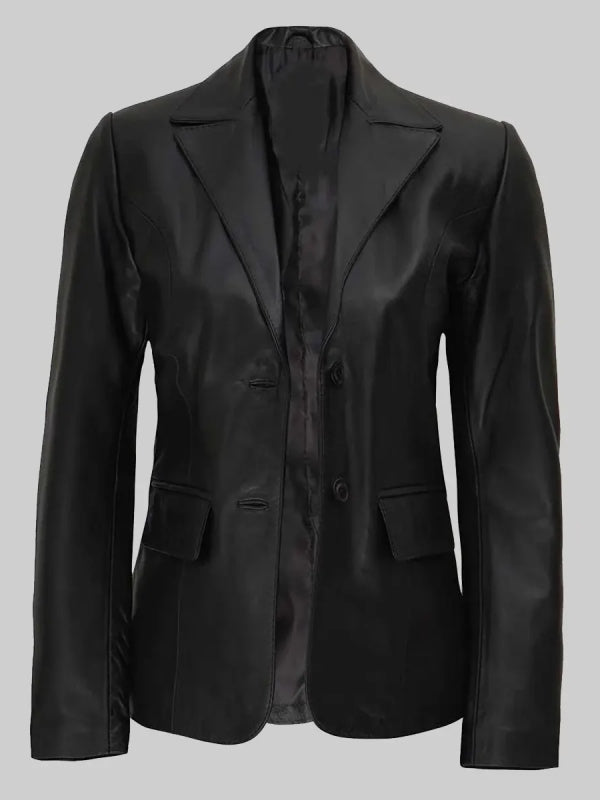 2024 black blazer fashion by Nobody Wants This on Kristen Bell in UK style