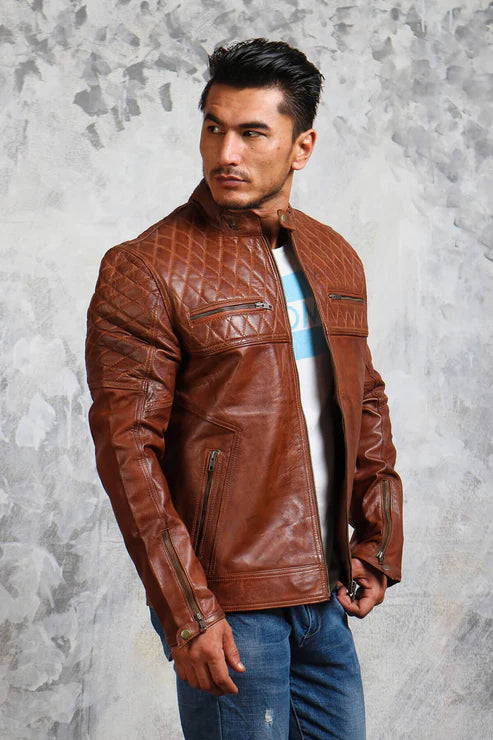 Stylish men's leather jacket with a 100% satisfaction guarantee