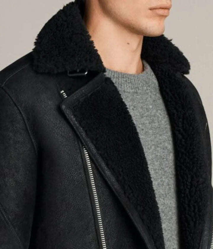 Collar View Men’s Fur Collar Brooklyn Black Shearling Leather Jacket