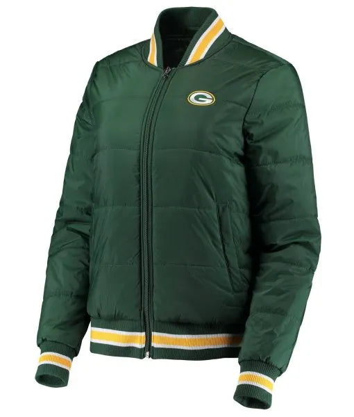 Puffer-style Packers jacket with zip closure and team logo in USA