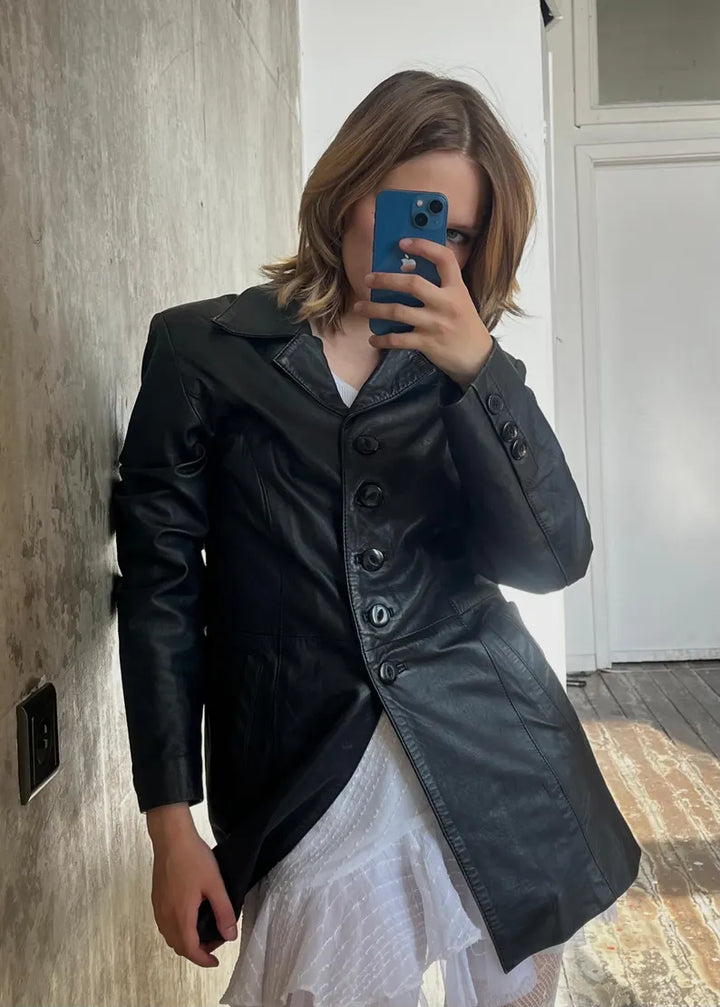 Classic 90s style leather blazer in black in USA