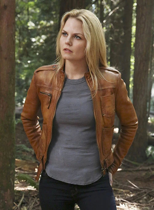 Jennifer Morrison Rocking a Sleek Leather Jacket in America