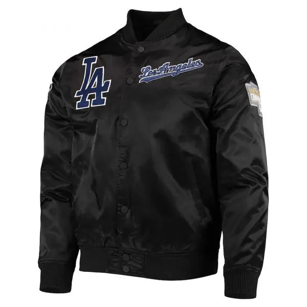 LA Dodgers logo embroidery on chest of black bomber jacket

