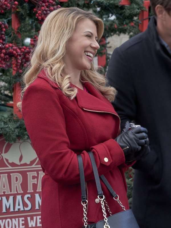 Jodie Sweetin stylish red wool coat Christmas Candace Livingstone in American style