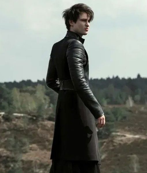 tom-sturridge-the-sandman-black-leather-jacket